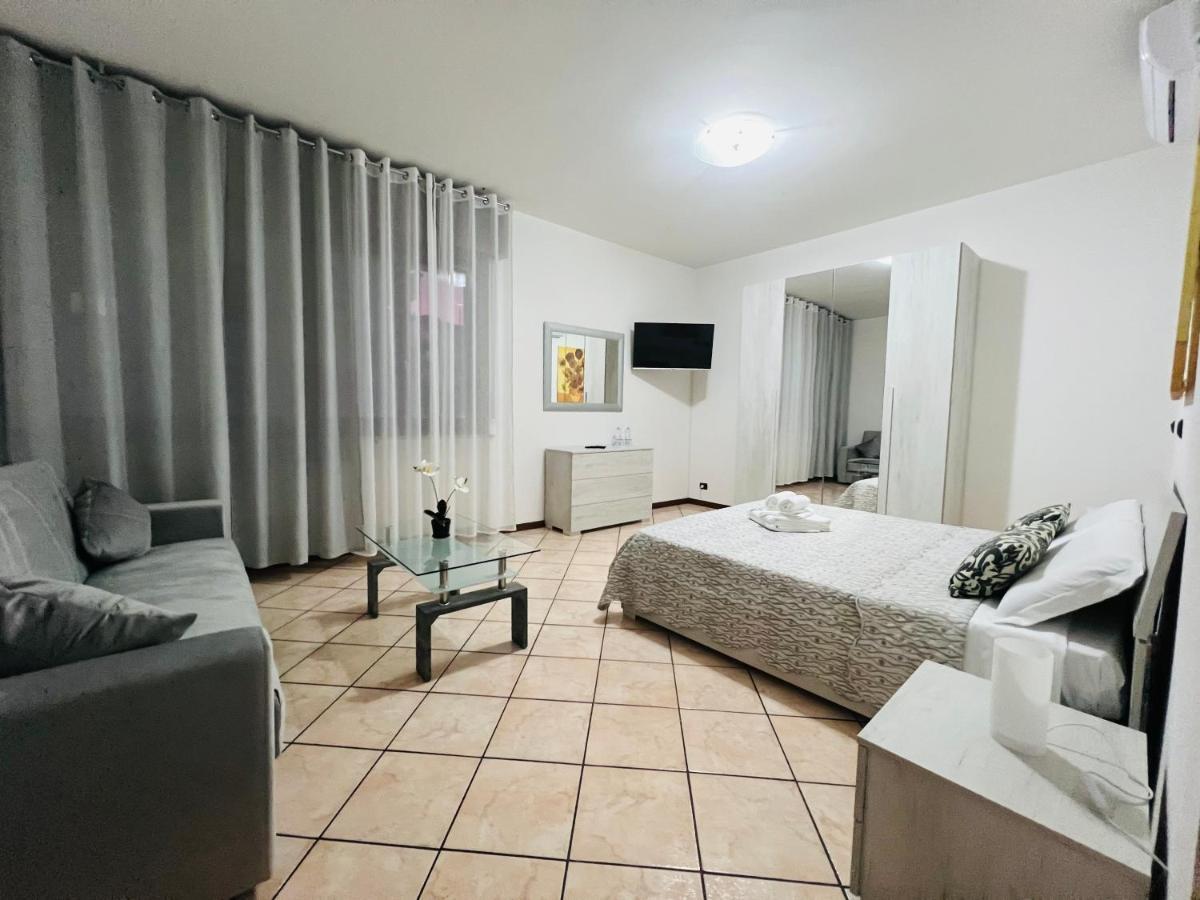 Casa Vacanza Elena 2 Верона Екстериор снимка